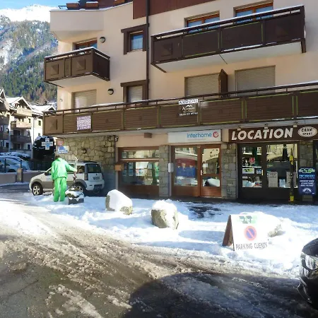 D'une A Mont Blanc Avec Magnifique Vue Sur La Montagne Balcon Amenage Et Wifi A 400 M Des Pistes *